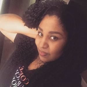 Meet your Posher, Chanel